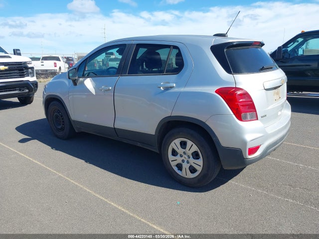 Chevrolet TRAX LS 2017 3GNCJKSB5HL272263 Image 3
