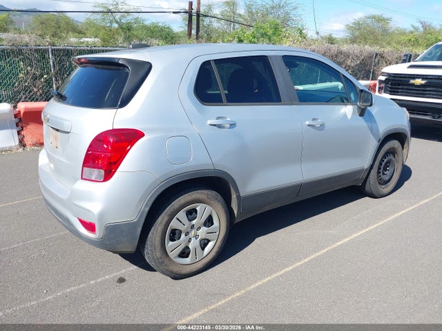 Chevrolet TRAX LS 2017 3GNCJKSB5HL272263 Image 4