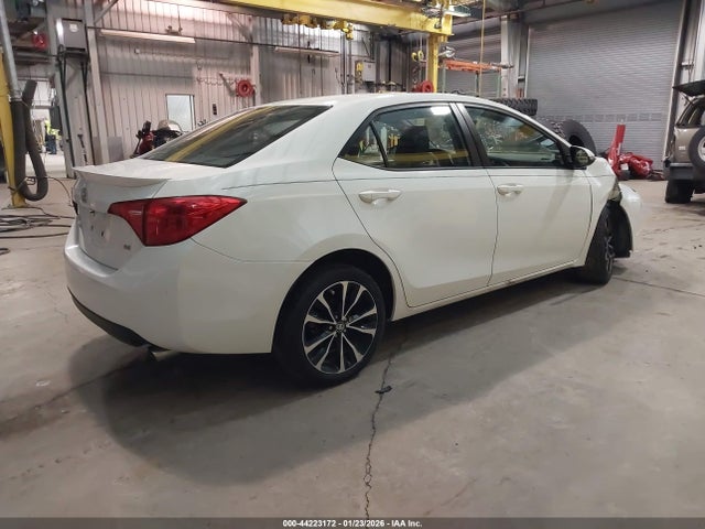 2017 TOYOTA COROLLA 5YFBURHE5HP662367 Photo 3