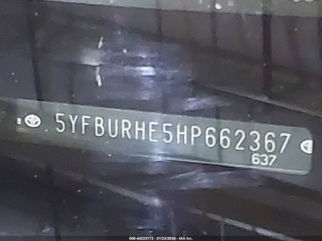 2017 TOYOTA COROLLA 5YFBURHE5HP662367 Photo 8