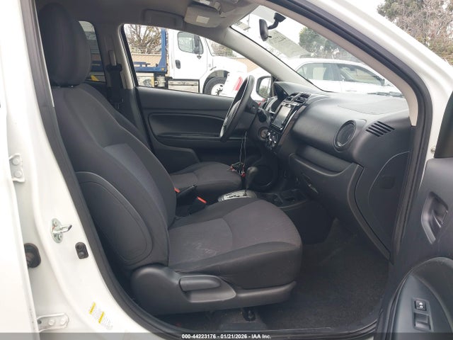 2019 MITSUBISHI MIRAGE ML32A3HJ4KH000983 Photo 4
