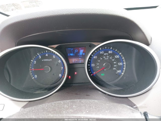 KM8JTCAF5FU992360 Hyundai TUCSON GLS