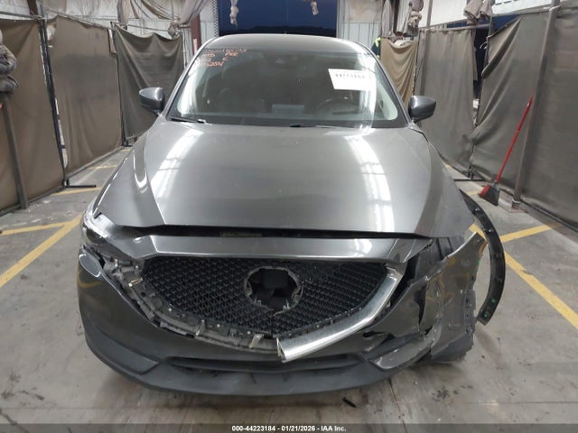 Mazda Cx-5 Grand Touring 2018 JM3KFBDM7J0331313 Image 12