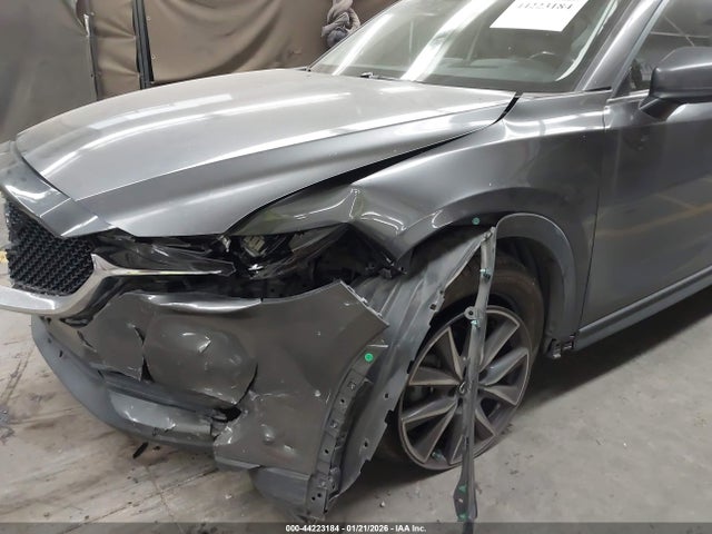 Mazda Cx-5 Grand Touring 2018 JM3KFBDM7J0331313 Image 6