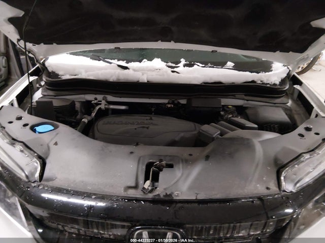 Продажа на аукционе авто 2022 Honda Pilot Awd Sport, vin: 5FNYF6H30NB052451, номер лота: 44223227