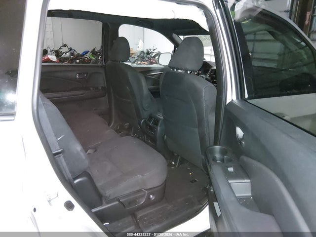 Продажа на аукционе авто 2022 Honda Pilot Awd Sport, vin: 5FNYF6H30NB052451, номер лота: 44223227