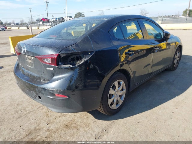3MZBM1U74FM171475 Mazda Mazda3 I Sport