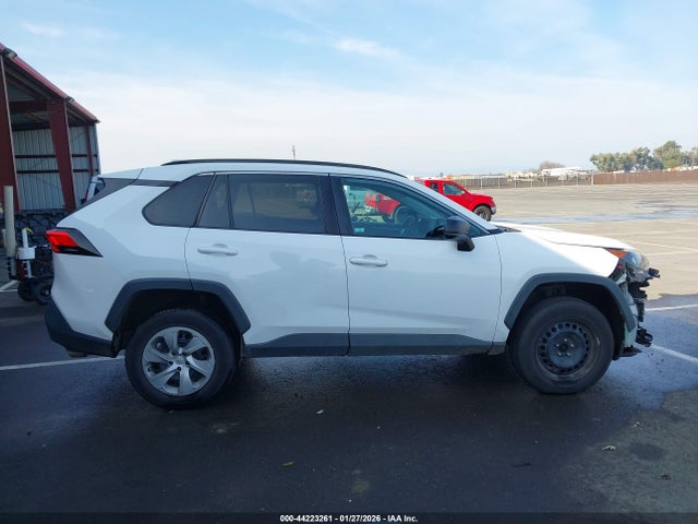 Toyota RAV4 LE 2020 2T3F1RFV0LC084997 Image 14