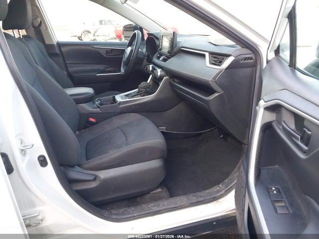 Toyota RAV4 LE 2020 2T3F1RFV0LC084997 Image 5