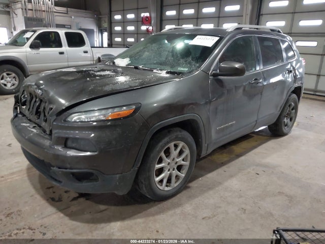 1C4PJLCS4FW532142 Jeep Cherokee Latitude