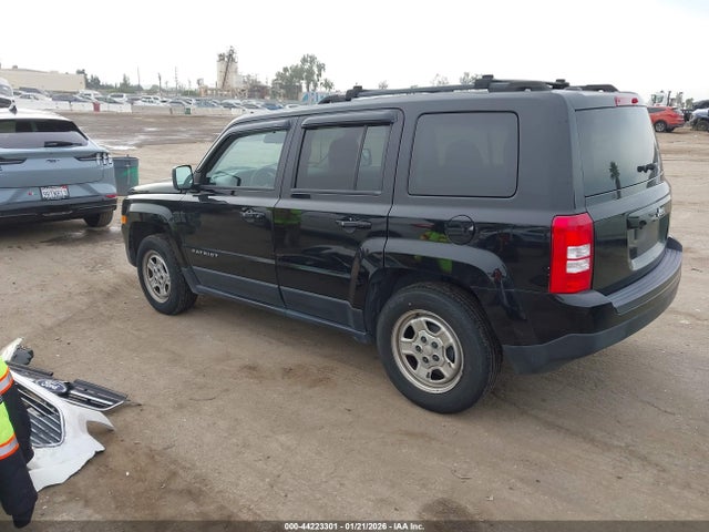 1C4NJPBA9HD122703 Jeep Patriot Sport Fwd