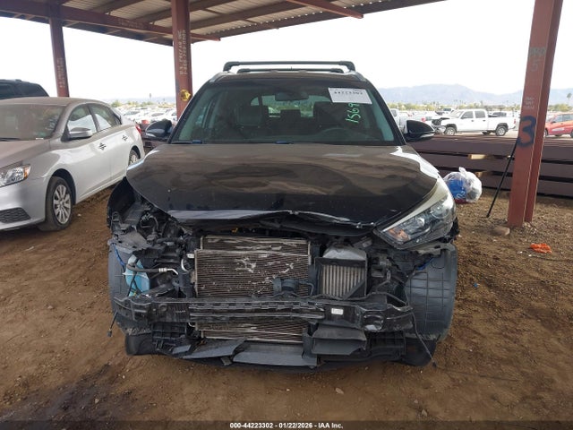 KM8J33A2XGU156140 Hyundai Tucson Sport