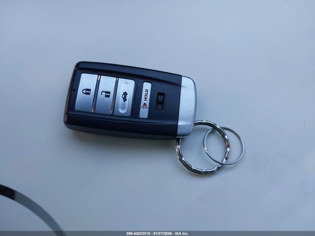 Продажа на аукционе авто 2020 Acura Tlx Standard, vin: 19UUB1F31LA009633, номер лота: 44223315