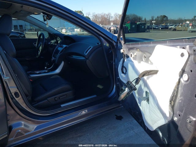 Продажа на аукционе авто 2020 Acura Tlx Standard, vin: 19UUB1F31LA009633, номер лота: 44223315