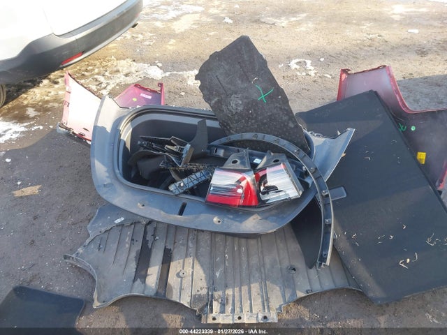 44223339 :رقم المزاد ، 7SAYGAEE4PF780494 vin ، 2023 Tesla Model Y Awd/long Range Dual Motor All-wheel Drive مزاد بيع
