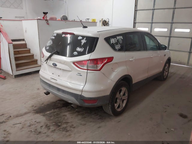 1FMCU9GX5FUA21285 Ford ESCAPE SE