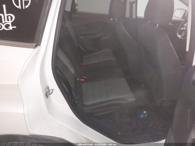 1FMCU9GX5FUA21285 Ford ESCAPE SE