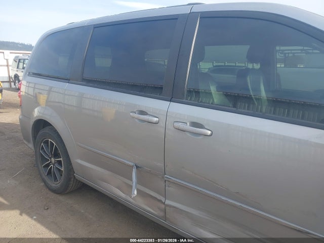 2C4RDGEG4GR319444 Dodge Grand Caravan R/t