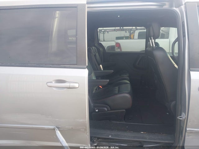 2C4RDGEG4GR319444 Dodge Grand Caravan R/t