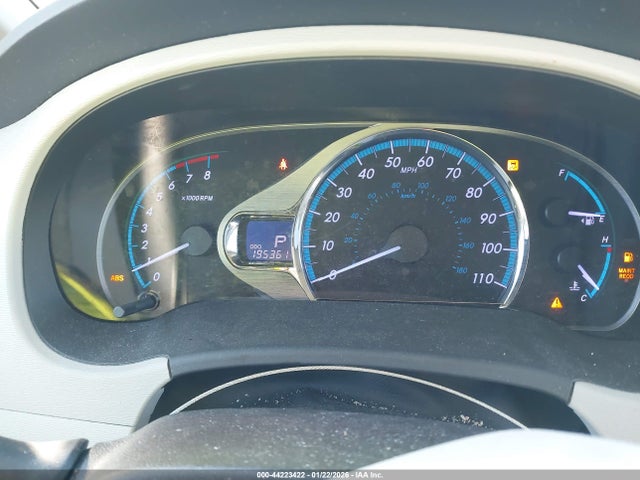 5TDYK3DC6ES446547 Toyota Sienna Xle V6 8 Passenger