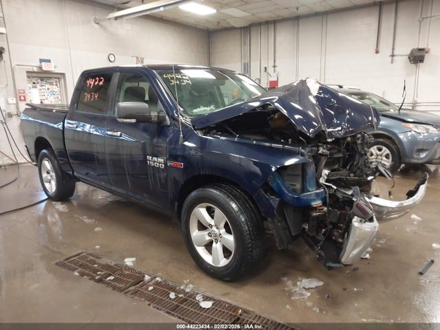 2015 RAM 1500 1C6RR7LM5FS744413