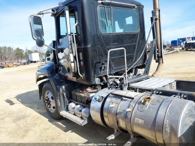 Aukcja sprzedaży 2018 Mack Pinnacle, vin: 1M1AW09Y8JM087586, numer aukcji: 44223459