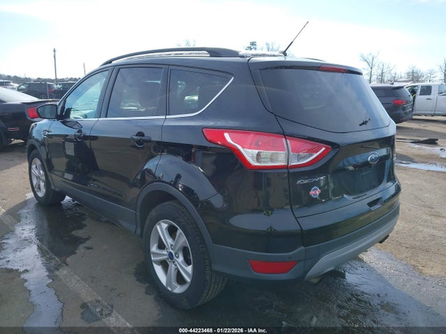 Продажа на аукционе авто 2016 Ford Escape Se, vin: 1FMCU0GX8GUA63981, номер лота: 44223468