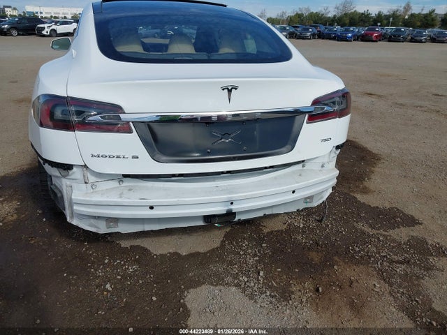 Продажа на аукционе авто 2016 Tesla Model S 60d/70d/75d/85d/90d, vin: 5YJSA1E29GF142834, номер лота: 44223489
