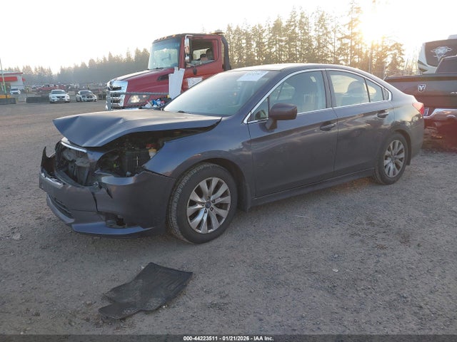Subaru Legacy 2.5i Premium 2015 4S3BNAE69F3010191 Image 2