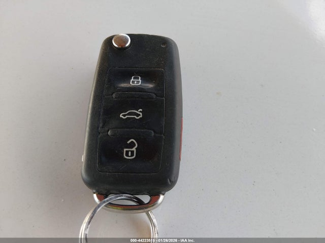 3VW2K7AJXFM286574 Volkswagen Jetta 2.0l S