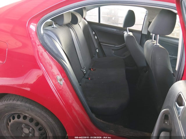 3VW2K7AJXFM286574 Volkswagen Jetta 2.0l S