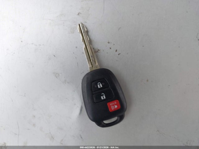 Toyota Prius C Two 2015 JTDKDTB36F1105618 Image 11