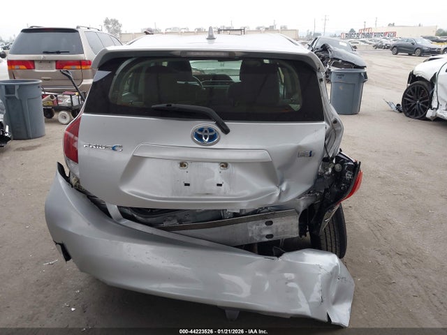 Toyota Prius C Two 2015 JTDKDTB36F1105618 Image 16