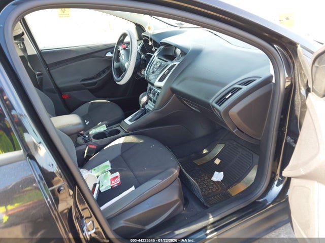 Ford FOCUS SE 2014 1FADP3F21EL448587 Image 5