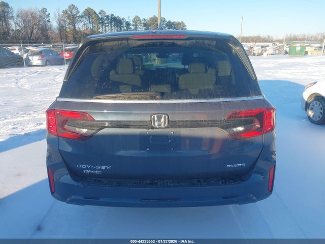 5FNRL6H86TB017323 Honda Odyssey Touring