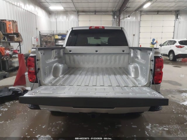 3GCUKREC8JG574183 Chevrolet Silverado 1500 2lt