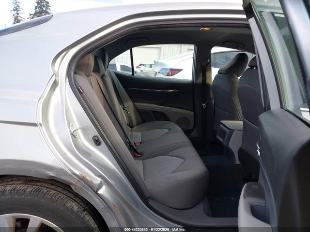4T1C11BK1NU069418 Toyota Camry Le Awd
