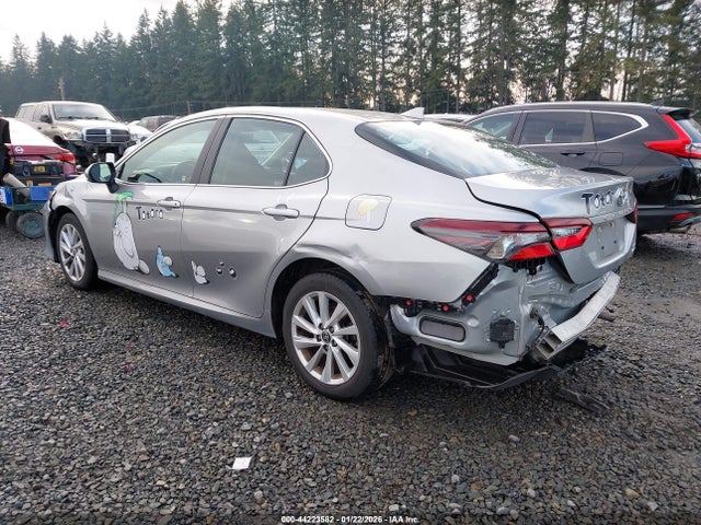 4T1C11BK1NU069418 Toyota Camry Le Awd