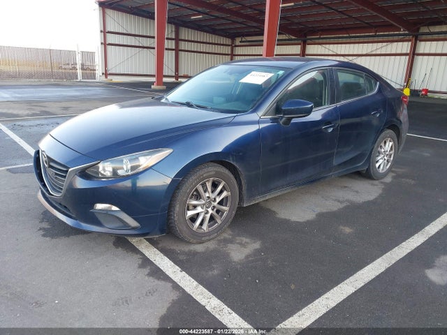 Продажа на аукционе авто 2016 Mazda Mazda3 I Sport, vin: JM1BM1U78G1310041, номер лота: 44223587