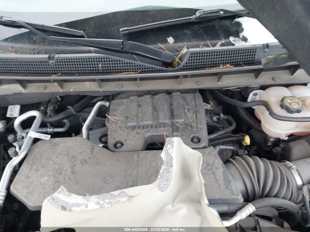 3GCPDKEK4PG269519 Chevrolet Silverado 1500 4wd Short Bed Lt With 2fl