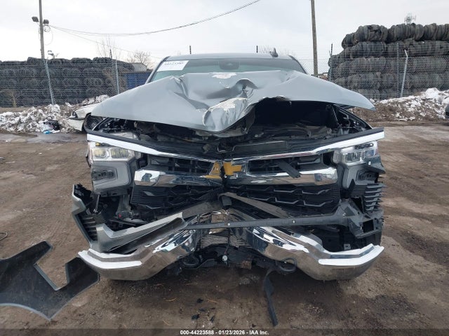 3GCPDKEK4PG269519 Chevrolet Silverado 1500 4wd Short Bed Lt With 2fl