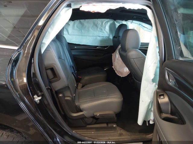 Продаж на аукціоні авто 2022 Buick Enclave Awd Essence, vin: 5GAEVAKW0NJ180954, номер лоту: 44223591