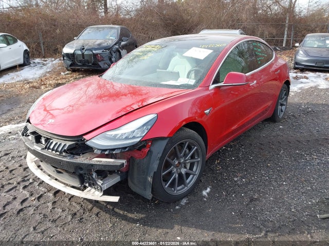 2018 TESLA MODEL 3 5YJ3E1EB6JF085900 Photo 1