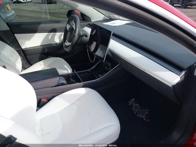 2018 TESLA MODEL 3 5YJ3E1EB6JF085900 Photo 4
