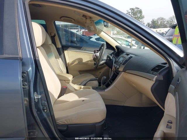 2010 HYUNDAI SONATA 5NPET4AC3AH656470 Photo 4