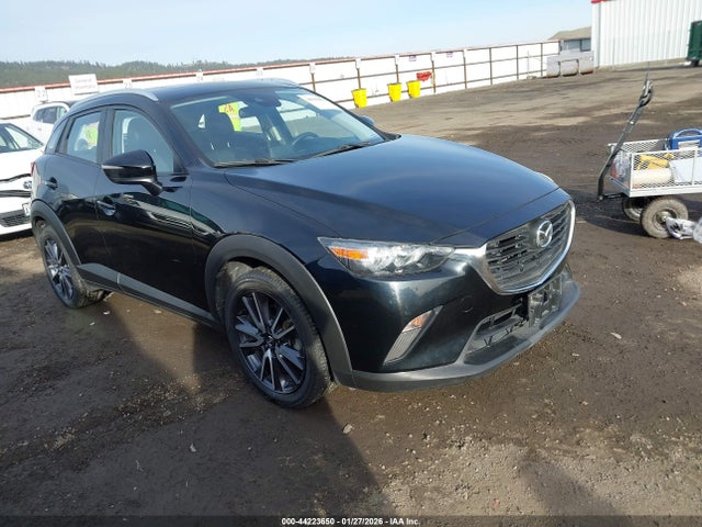 2018 MAZDA CX-3 JM1DKFC7XJ0308608