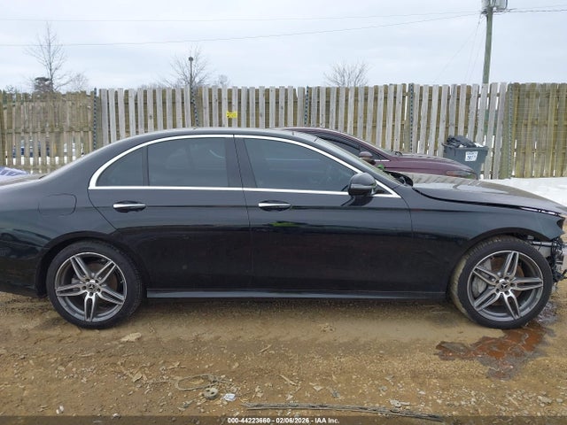 44223660 :رقم المزاد ، WDDZF4KB0KA496965 vin ، 2019 Mercedes-benz E 300 4matic مزاد بيع