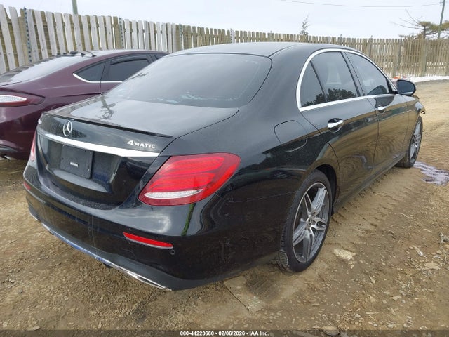 2019 MERCEDES-BENZ E 300 WDDZF4KB0KA496965 Photo 3
