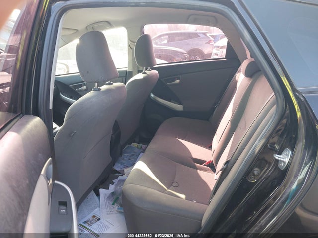 JTDKN3DU1F1874935 Toyota Prius Two