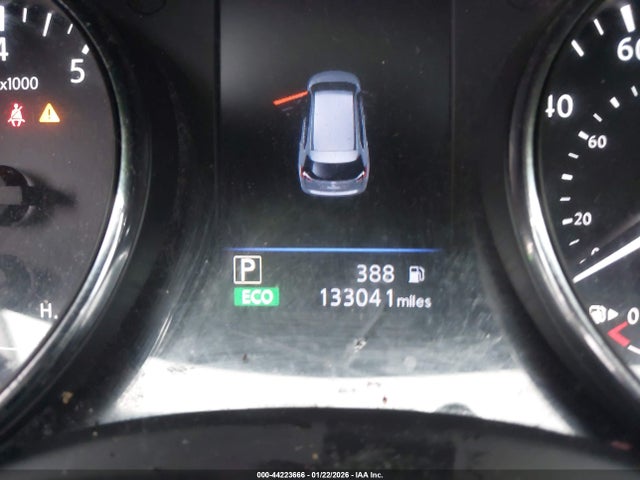 2019 NISSAN ROGUE 5N1AT2MT7KC747622 Photo 6